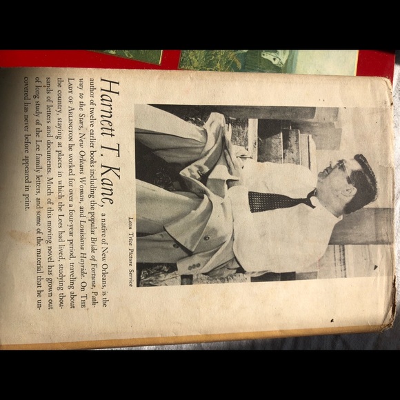 The Lady of Arlington 1953 edition - Picture 2 of 8